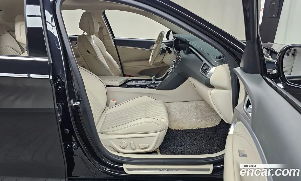 Genesis G70 2022 2.0 автомат (гидро), фото 17