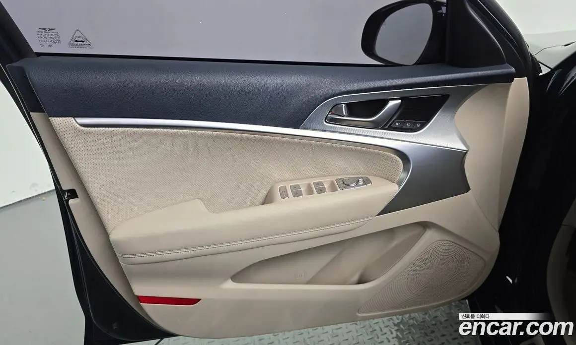Genesis G70 2023 2.5 автомат (гидро), фото 14 Genesis G70 2023 2.5 автомат (гидро), фото 14