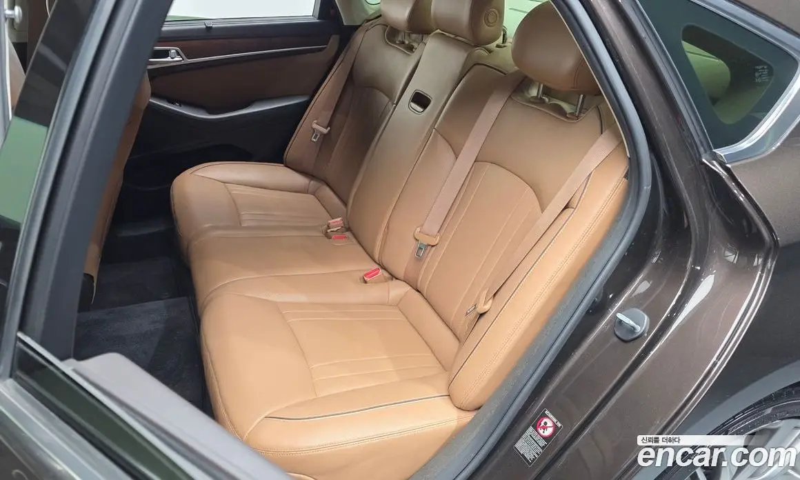 Genesis G80 2017 3.3 автомат (гидро), фото 16