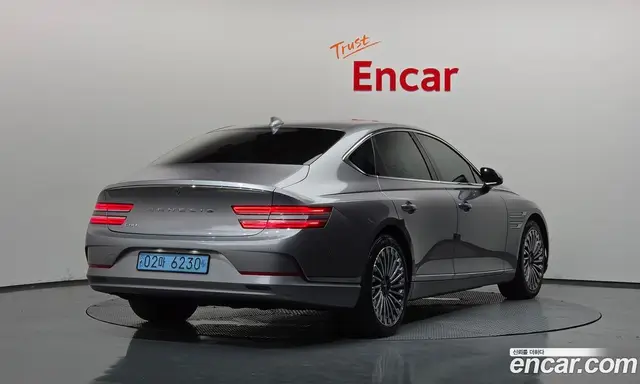 Genesis G80 2022 0.2 автомат (гидро), миниатюра 2