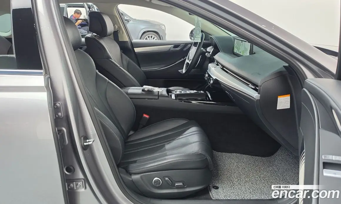 Genesis G80 2022 0.2 автомат (гидро), фото 16
