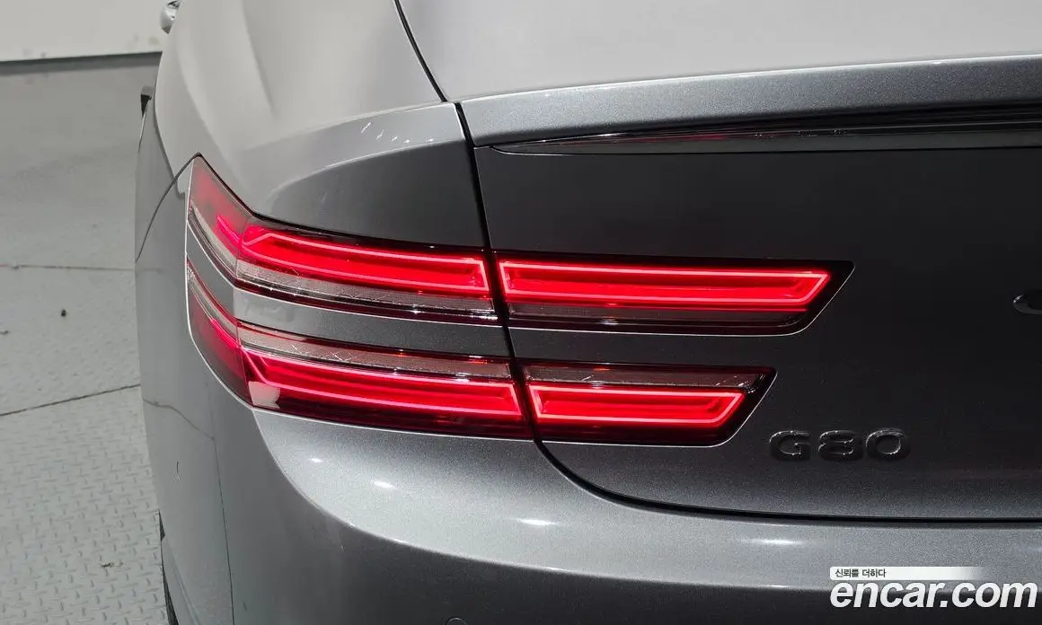 Genesis G80 2022 0.2 автомат (гидро), фото 9