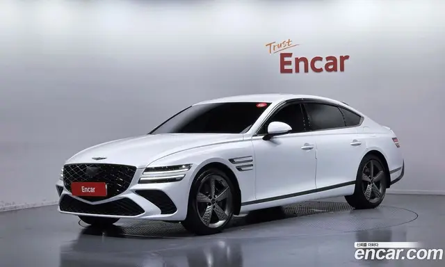 Genesis G80, 2026, 2 327 км