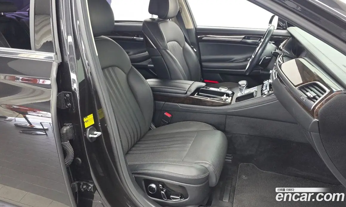 Genesis G90 2018 3.8 автомат (гидро), фото 17