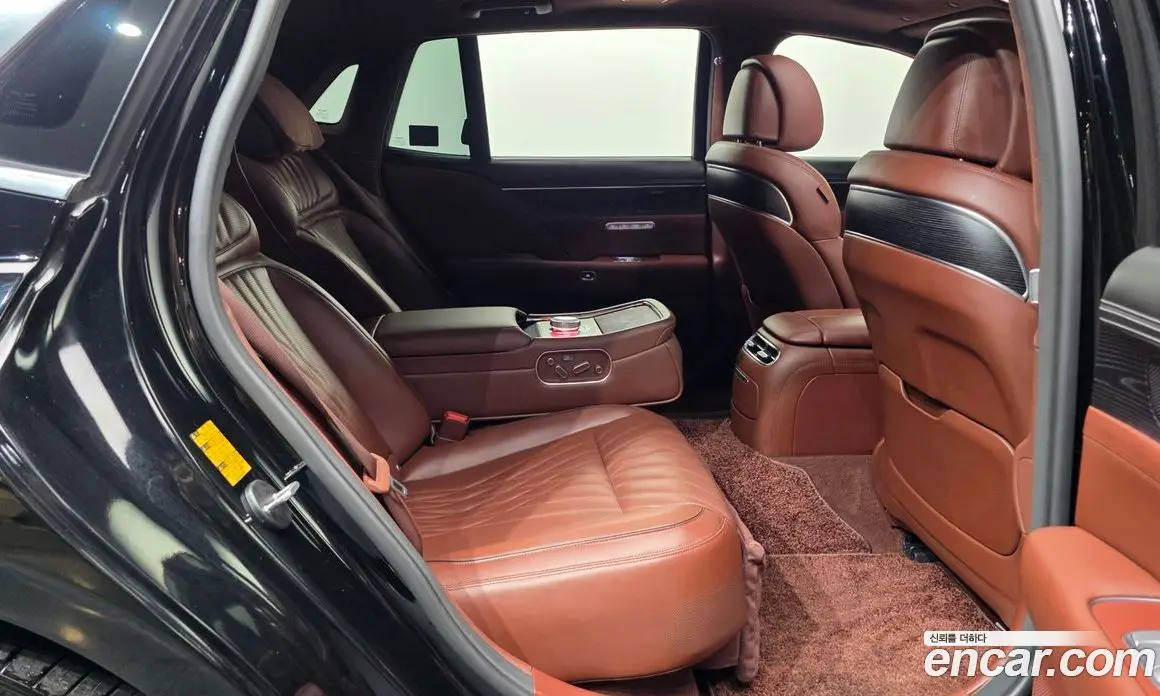 Genesis G90 2022 3.5 автомат (гидро), фото 18 Genesis G90 2022 3.5 автомат (гидро), фото 18