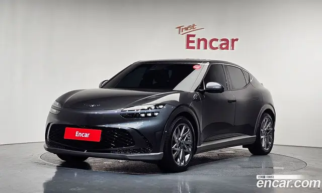 Genesis GV60, 2022, 64 699 км