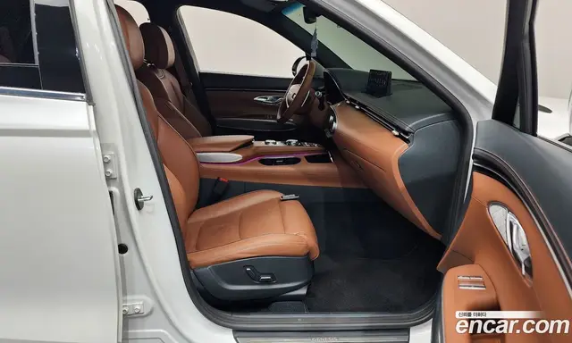 Genesis GV70 2022 2.5 автомат (гидро), миниатюра 10 Genesis GV70 2022 2.5 автомат (гидро), миниатюра 10