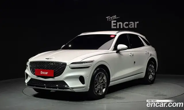 Genesis GV70, 2023, 4 828 км