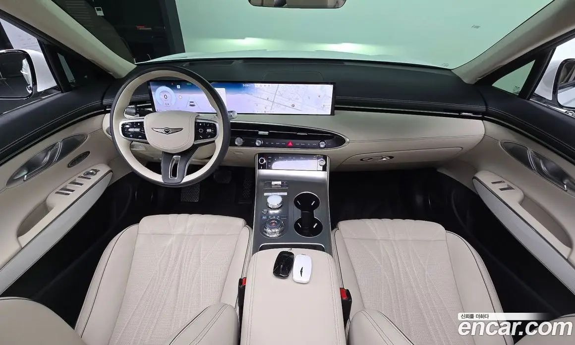 Genesis GV70 2024 2.5 автомат (гидро), фото 9 Genesis GV70 2024 2.5 автомат (гидро), фото 9