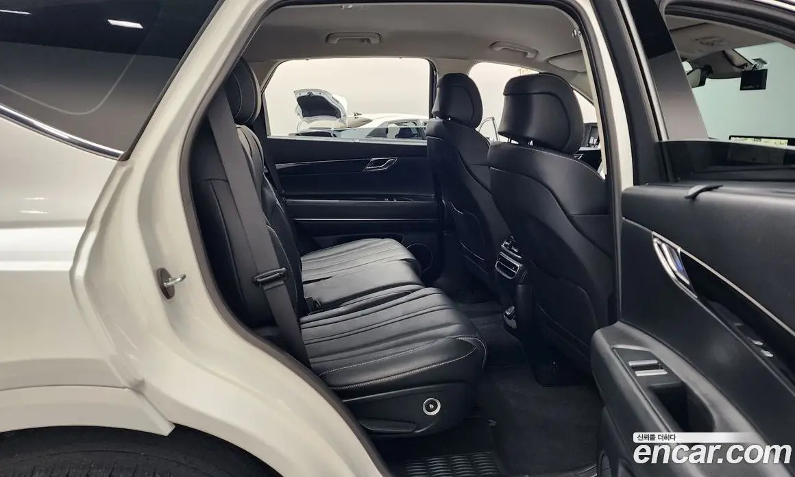 Genesis GV80 2021 2.5 автомат (гидро), фото 17 Genesis GV80 2021 2.5 автомат (гидро), фото 17