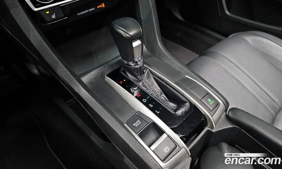 Honda Civic 2017 2.0 автомат (гидро), фото 12 Honda Civic 2017 2.0 автомат (гидро), фото 12