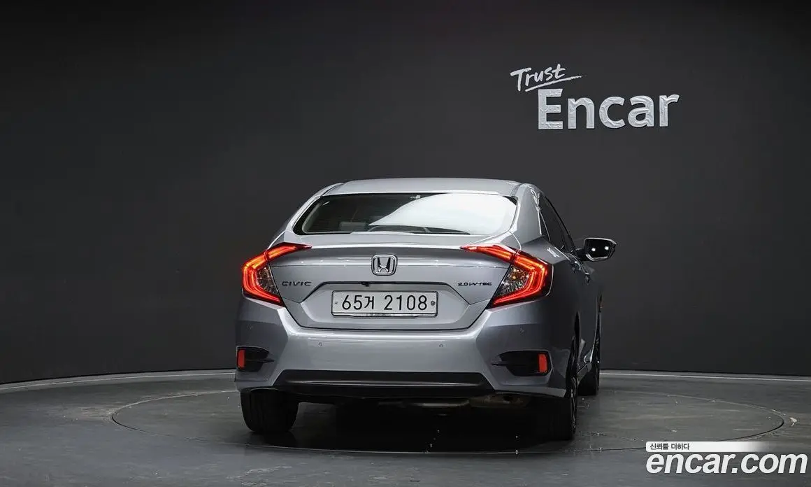 Honda Civic 2017 2.0 автомат (гидро), фото 4 Honda Civic 2017 2.0 автомат (гидро), фото 4