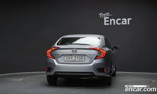 Honda Civic 2017 2.0 автомат (гидро), миниатюра 4 Honda Civic 2017 2.0 автомат (гидро), миниатюра 4