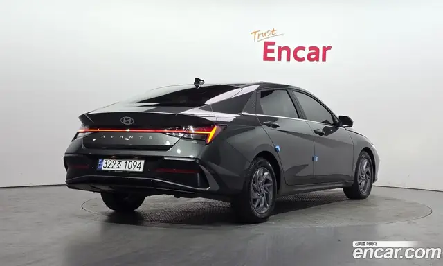 Hyundai Avante 2024 1.6 автомат (гидро), миниатюра 2 Hyundai Avante 2024 1.6 автомат (гидро), миниатюра 2