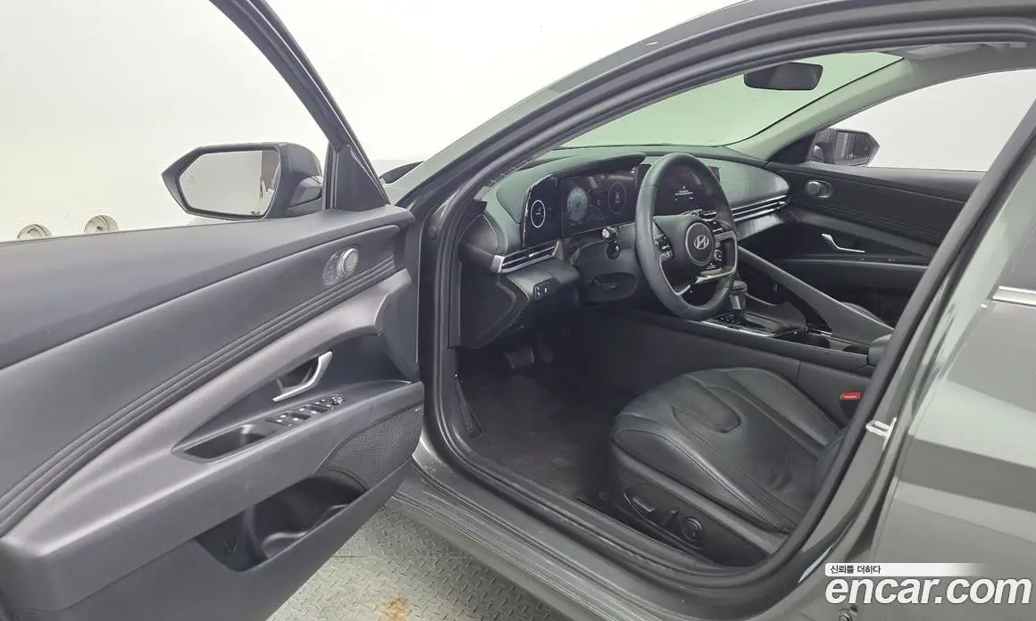 Hyundai Avante 2024 1.6 автомат (гидро), фото 13 Hyundai Avante 2024 1.6 автомат (гидро), фото 13