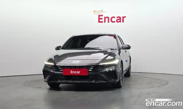 Hyundai Avante 2024 1.6 автомат (гидро), миниатюра 3 Hyundai Avante 2024 1.6 автомат (гидро), миниатюра 3