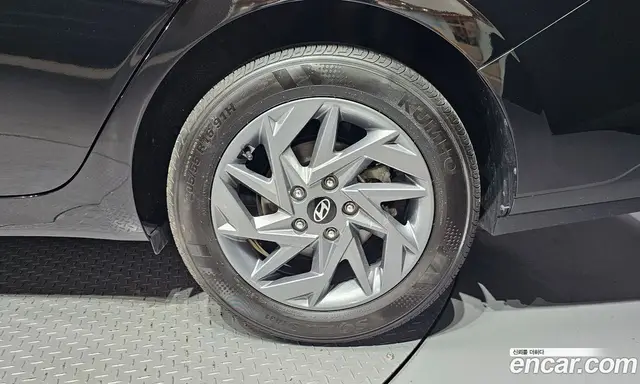 Hyundai Avante 2024 1.6 автомат (гидро), миниатюра 7 Hyundai Avante 2024 1.6 автомат (гидро), миниатюра 7