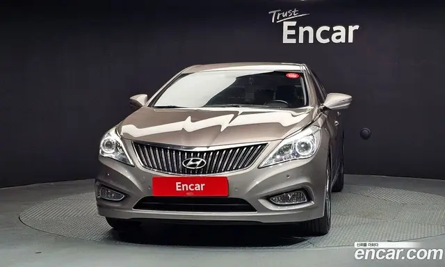 Hyundai Grandeur 2013 2.4 автомат (гидро), миниатюра 3 Hyundai Grandeur 2013 2.4 автомат (гидро), миниатюра 3