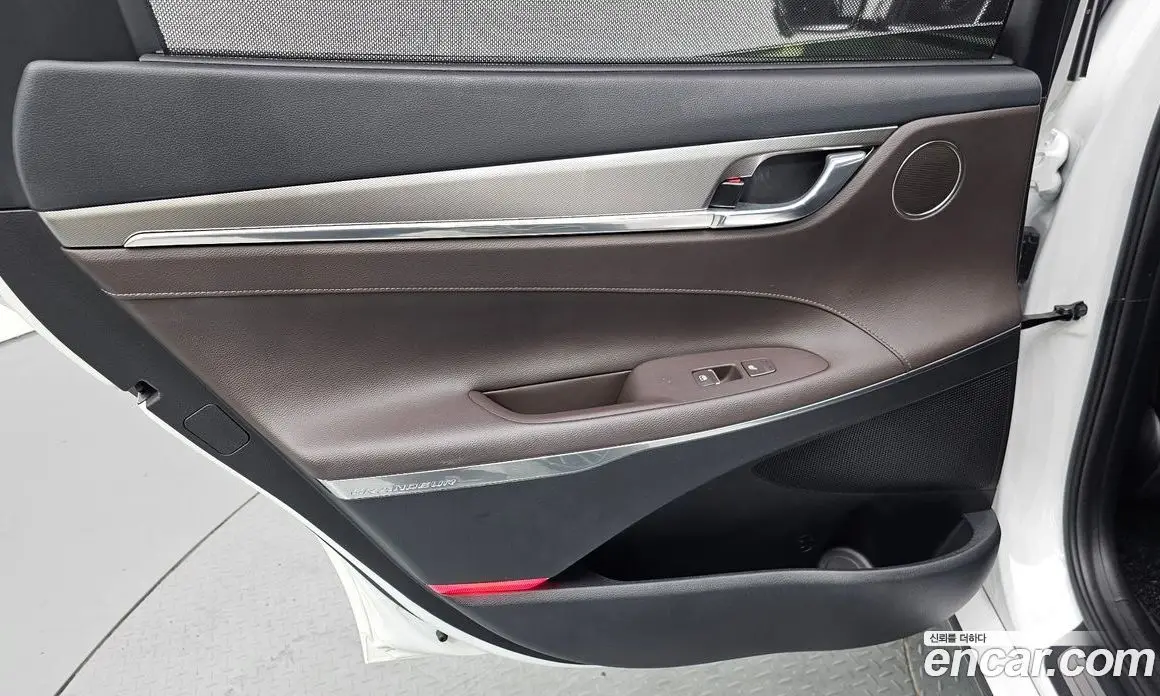 Hyundai Grandeur 2021 3.3 автомат (гидро), фото 15