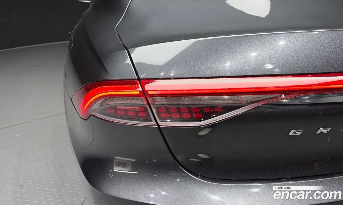 Hyundai Grandeur 2021 2.5 автомат (гидро), фото 9