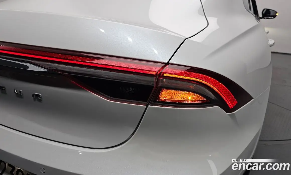 Hyundai Grandeur 2021 3.0 автомат (гидро), фото 9
