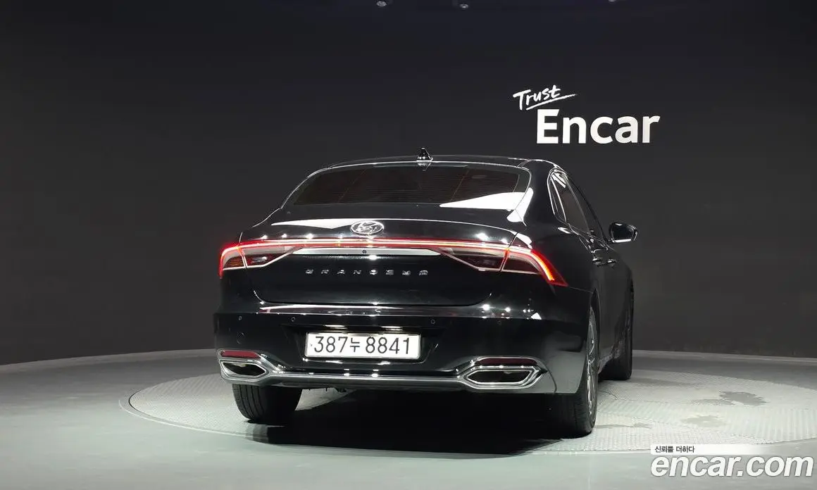 Hyundai Grandeur 2022 3.3 автомат (гидро), фото 4
