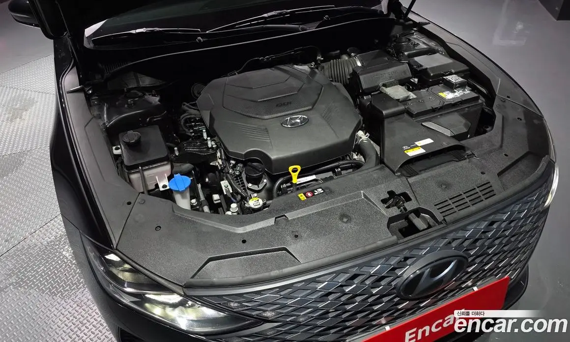 Hyundai Grandeur 2022 3.3 автомат (гидро), фото 6