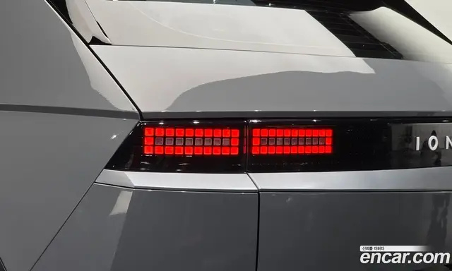 Hyundai Ioniq 5 2022 0.1 автомат (гидро), миниатюра 8 Hyundai Ioniq 5 2022 0.1 автомат (гидро), миниатюра 8