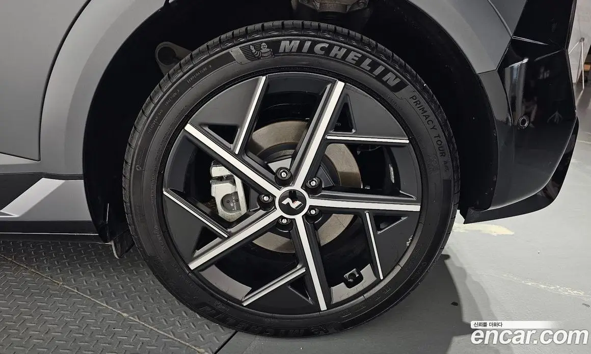 Hyundai Ioniq 5 2024 0.1 автомат (гидро), фото 7
