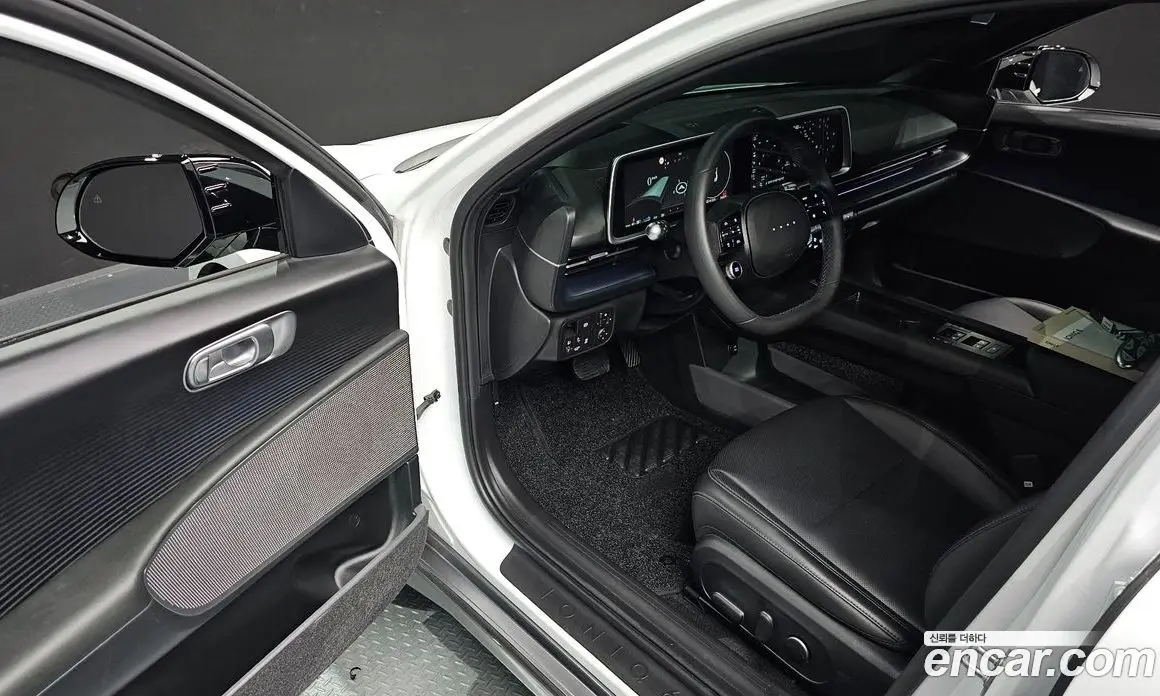 Hyundai Ioniq 6 2023 0.1 автомат (гидро), фото 12