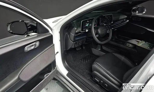 Hyundai Ioniq 6 2023 0.1 автомат (гидро), миниатюра 12