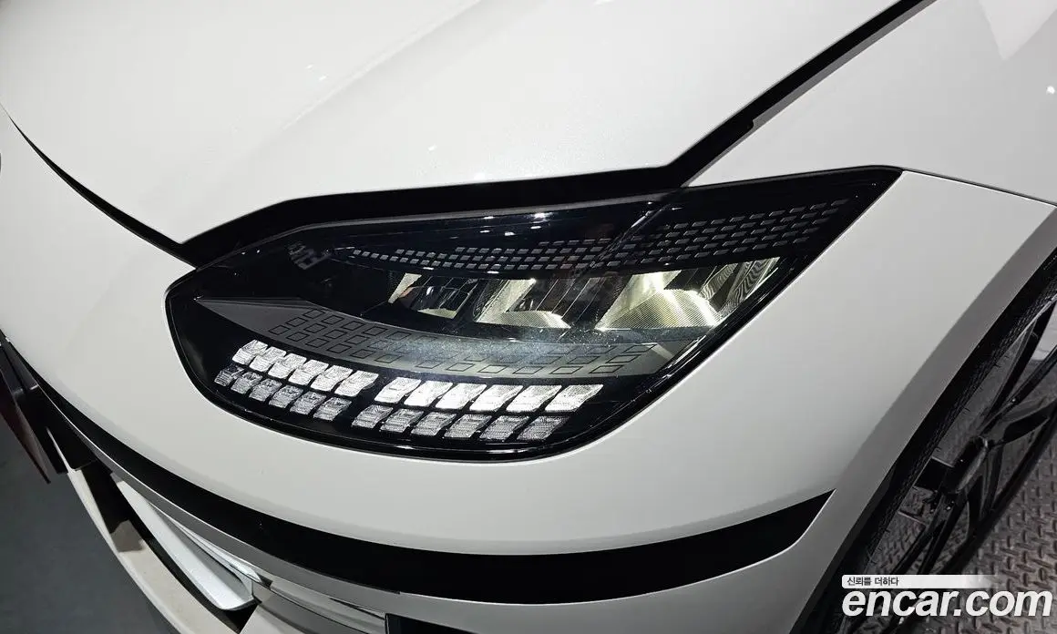 Hyundai Ioniq 6 2023 0.1 автомат (гидро), фото 7