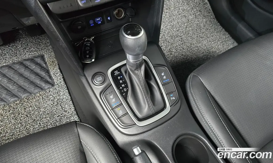 Hyundai Kona 2020 1.6 автомат (гидро), фото 12