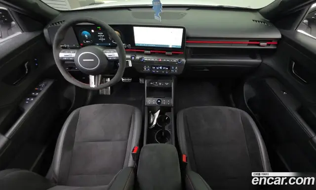 Hyundai Kona 2023 1.6 автомат (гидро), миниатюра 9