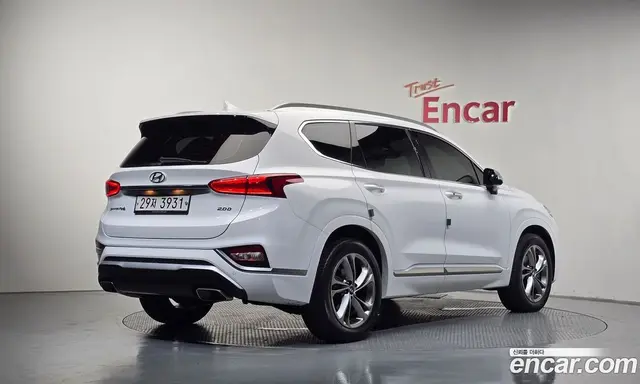 Hyundai Santa Fe 2018 2.0 автомат (гидро), миниатюра 2 Hyundai Santa Fe 2018 2.0 автомат (гидро), миниатюра 2