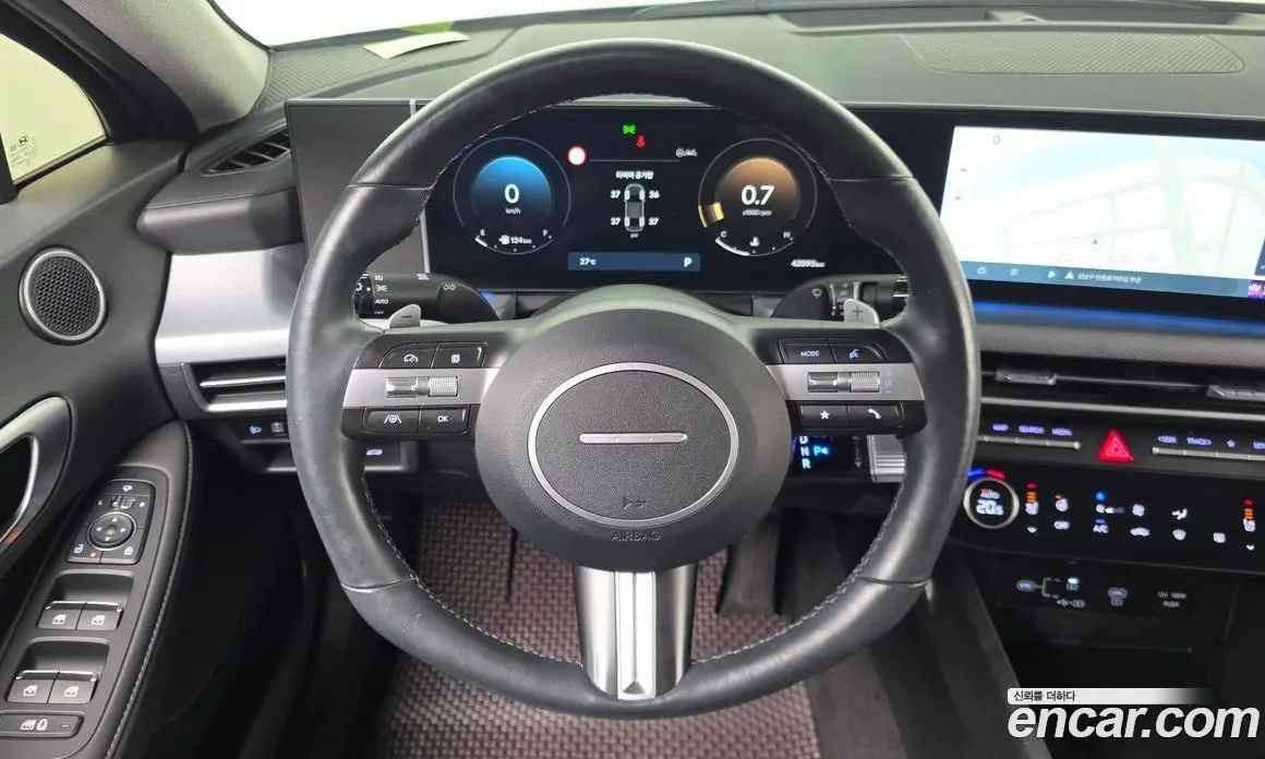 Hyundai Sonata 2023 1.6 автомат (гидро), фото 19