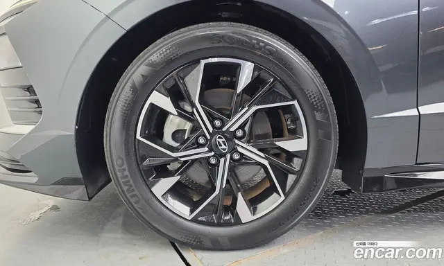 Hyundai Sonata 2023 1.6 автомат (гидро), миниатюра 5