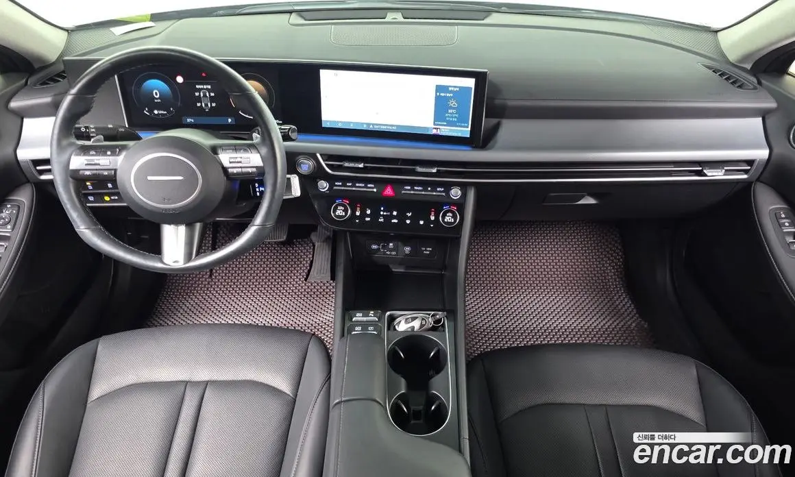 Hyundai Sonata 2023 1.6 автомат (гидро), фото 10