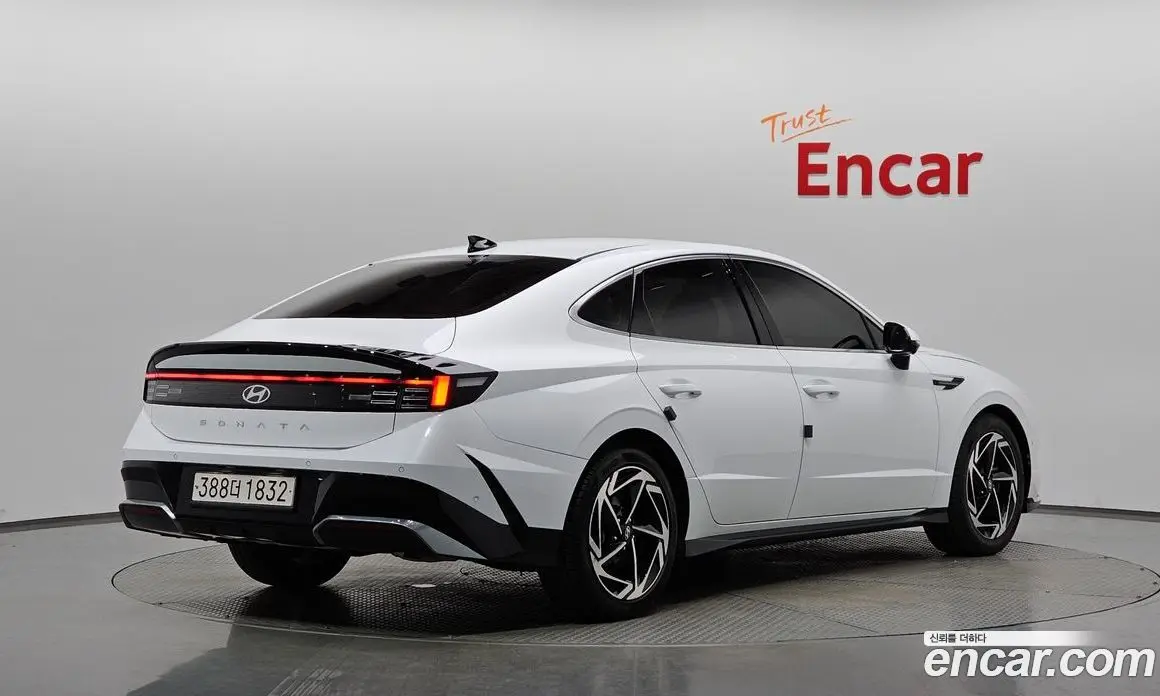 Hyundai Sonata 2024 1.6 автомат (гидро), фото 1 Hyundai Sonata 2024 1.6 автомат (гидро), фото 1