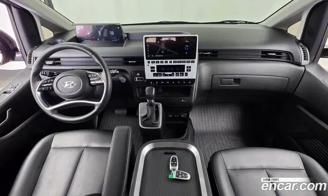 Hyundai Staria 2022 3.5 автомат (гидро), миниатюра 10