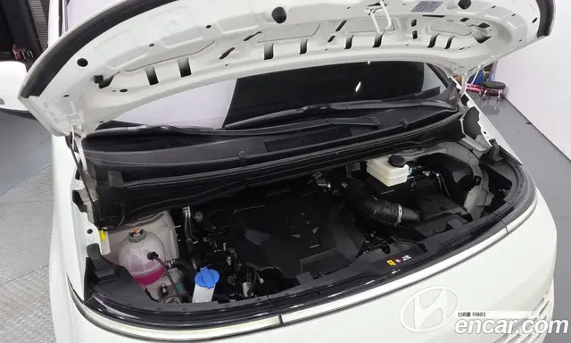 Hyundai Staria 2024 3.5 автомат (гидро), миниатюра 6 Hyundai Staria 2024 3.5 автомат (гидро), миниатюра 6