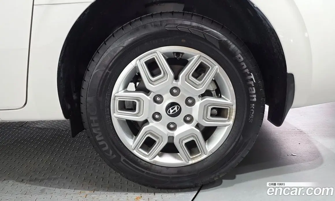 Hyundai Staria 2024 3.5 автомат (гидро), фото 7 Hyundai Staria 2024 3.5 автомат (гидро), фото 7