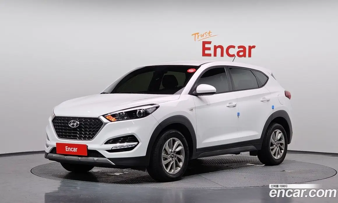 Hyundai Tucson 2018 1.7 автомат (гидро), фото 1 Hyundai Tucson 2018 1.7 автомат (гидро), фото 1