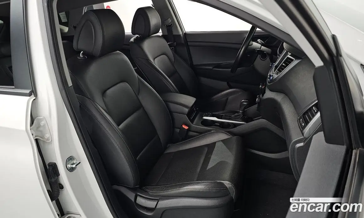 Hyundai Tucson 2018 1.7 автомат (гидро), фото 16 Hyundai Tucson 2018 1.7 автомат (гидро), фото 16