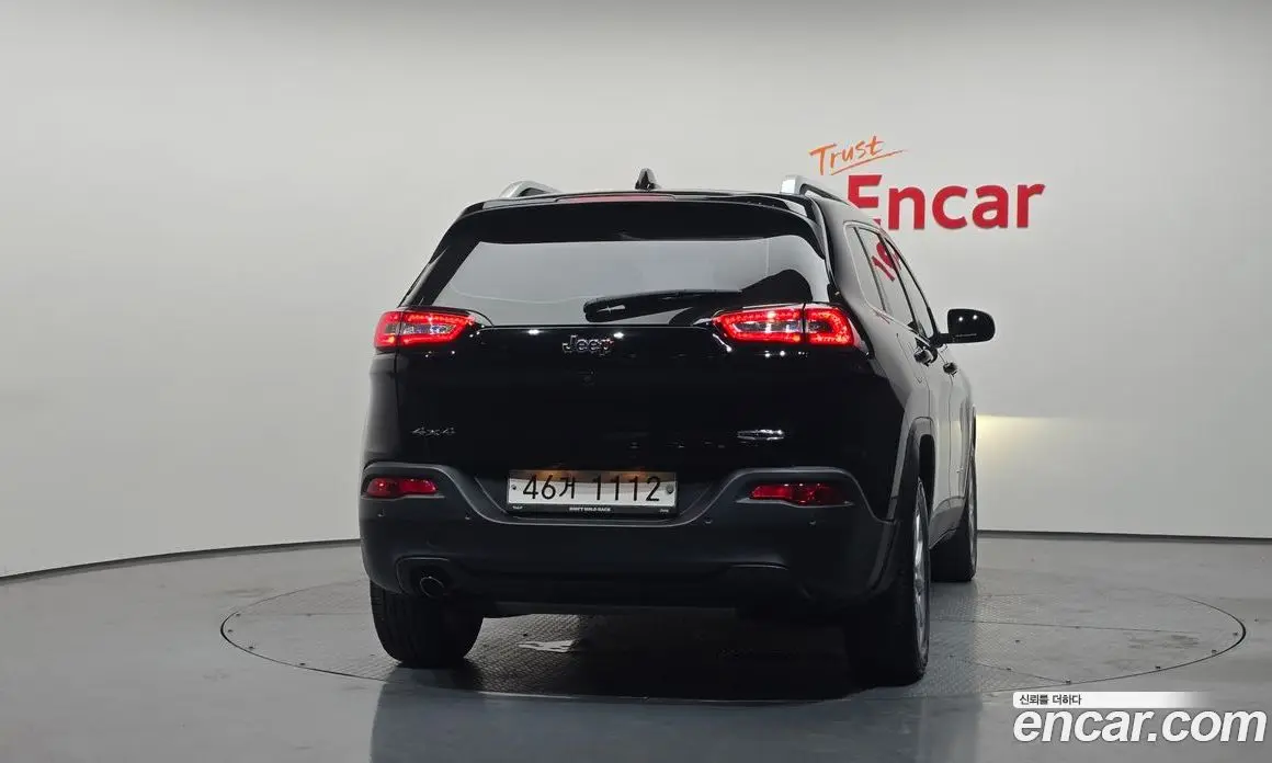 Jeep Cherokee 2017 2.4 автомат (гидро), фото 3 Jeep Cherokee 2017 2.4 автомат (гидро), фото 3