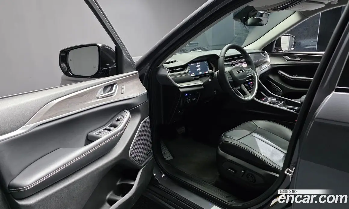 Jeep Cherokee 2023 2.0 автомат (гидро), фото 13 Jeep Cherokee 2023 2.0 автомат (гидро), фото 13