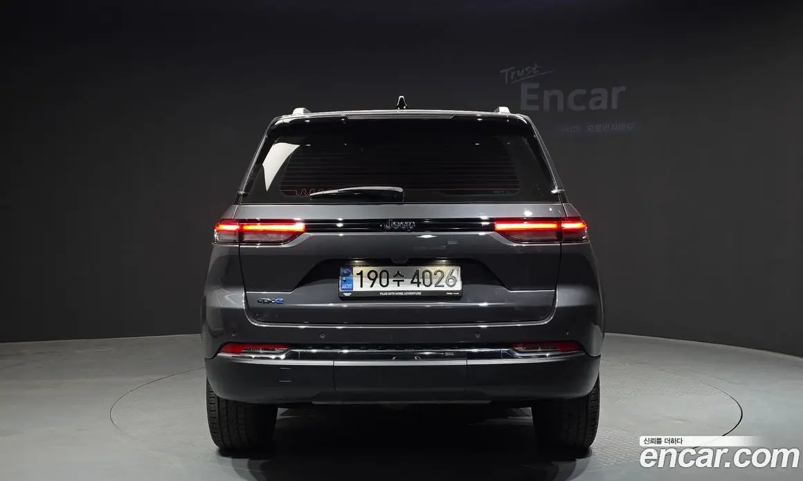 Jeep Cherokee 2023 2.0 автомат (гидро), фото 4 Jeep Cherokee 2023 2.0 автомат (гидро), фото 4