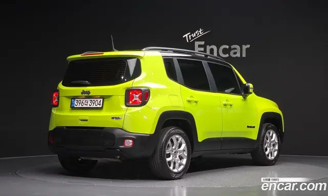 Jeep Renegade 2018 2.4 автомат (гидро), миниатюра 2 Jeep Renegade 2018 2.4 автомат (гидро), миниатюра 2