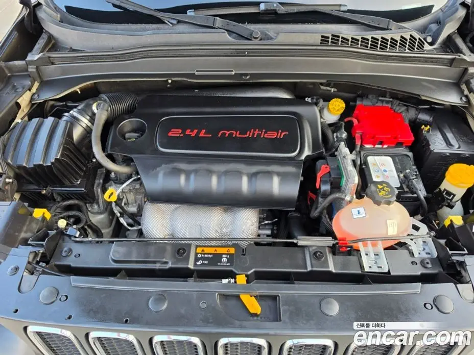 Jeep Renegade 2018 2.4 автомат (гидро), фото 7 Jeep Renegade 2018 2.4 автомат (гидро), фото 7