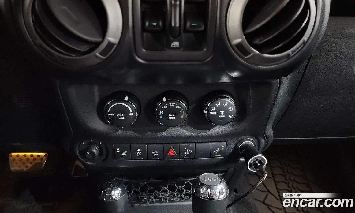 Jeep Wrangler 2013 2.8 автомат (гидро), фото 19 Jeep Wrangler 2013 2.8 автомат (гидро), фото 19